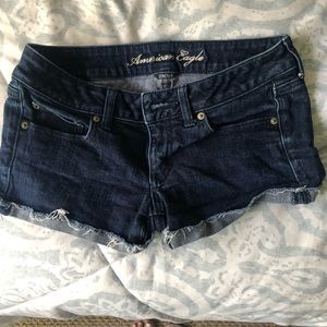 American Eagle Size 6 shorts